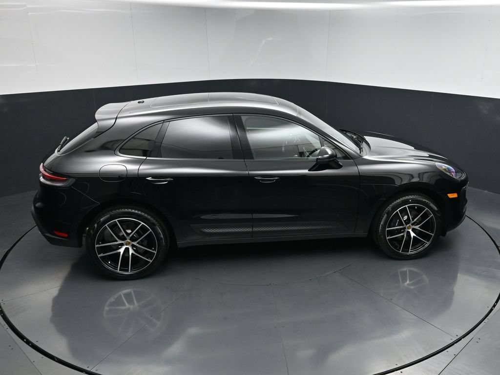 New 2026 Porsche Macan AWD/4WD image 23