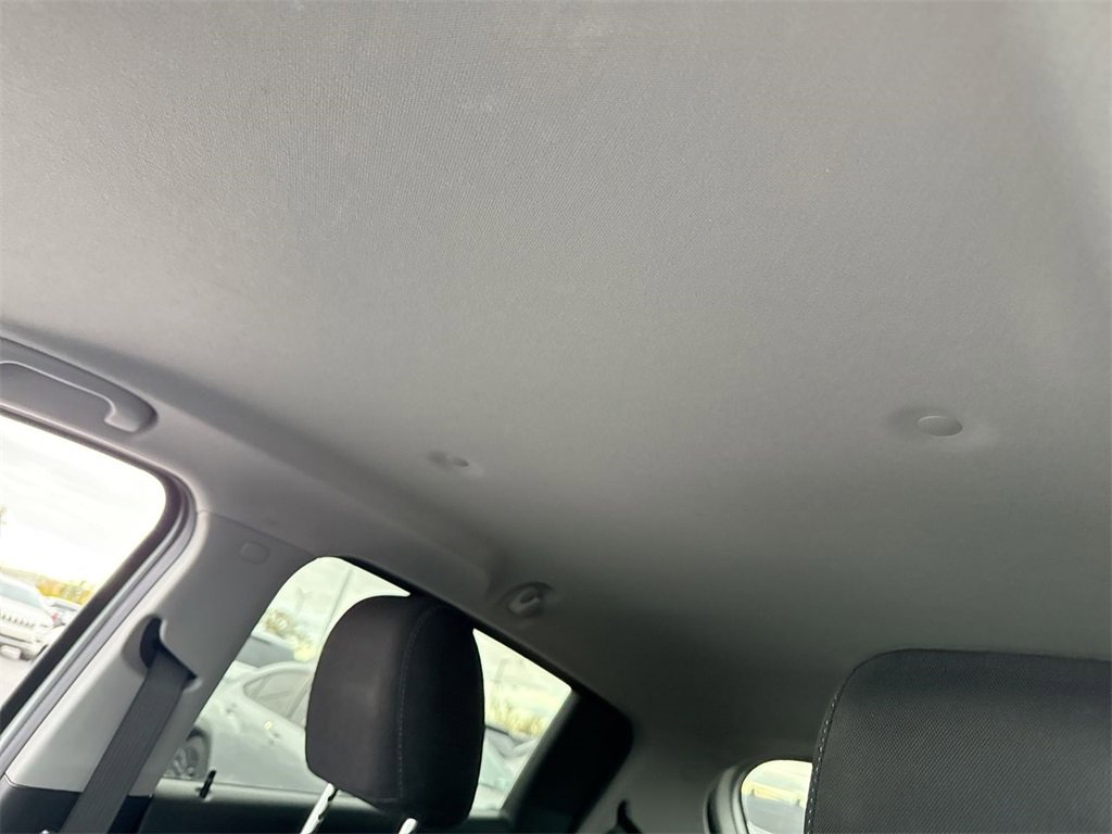 Used 2022 Chevrolet Spark LT image 22