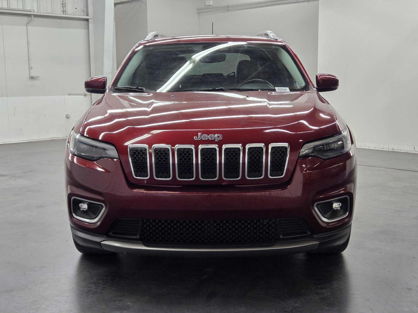Used 2019 Jeep Cherokee Limited FWD image 4