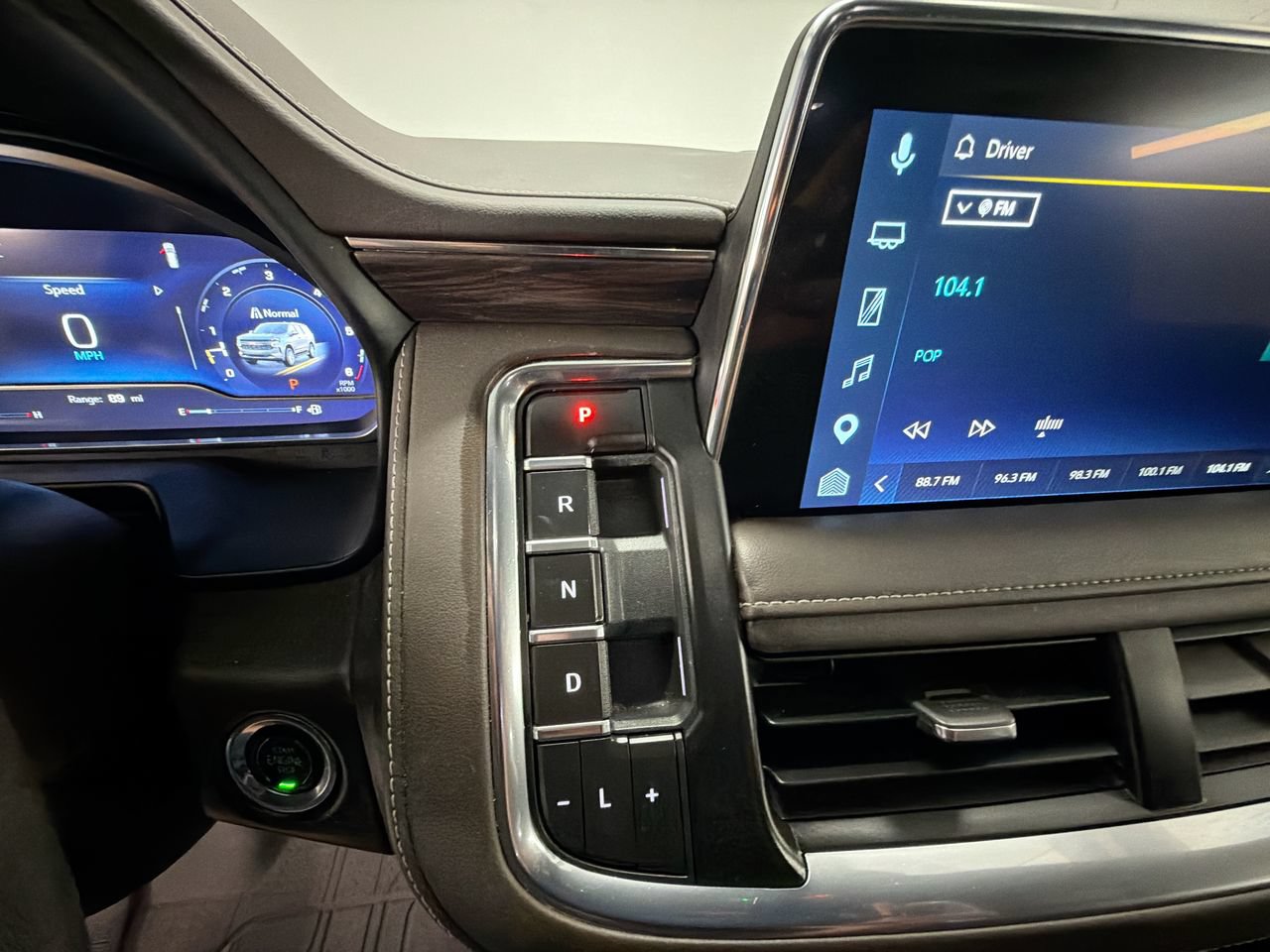 Certified 2023 Chevrolet Tahoe LT w/ LT Signature Package RWD image 15
