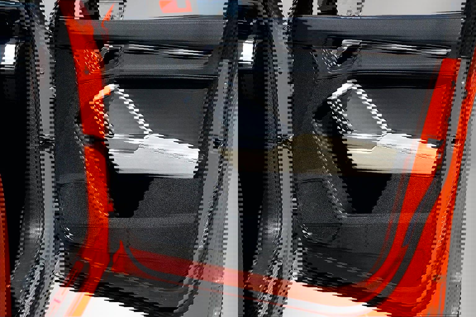 Used 2024 Audi Q3 2.0T Premium image 28