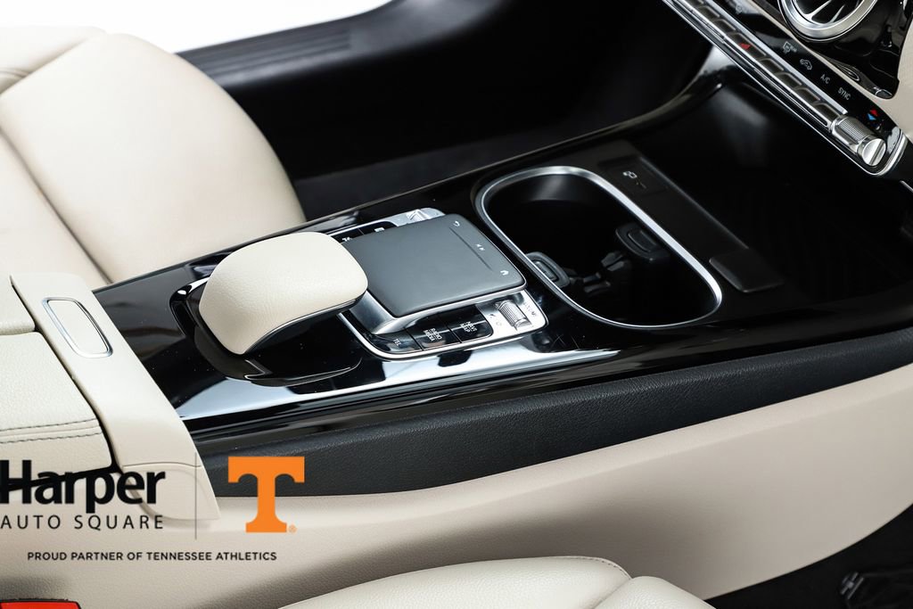 Used 2020 Mercedes-Benz CLA 250 4MATIC image 33