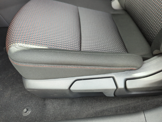 Used 2026 Nissan Sentra SR w/ Floor Mat Package FWD image 63