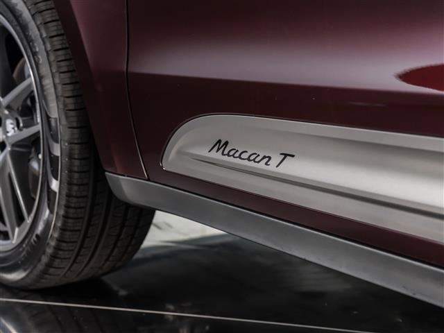 New 2026 Porsche Macan image 17