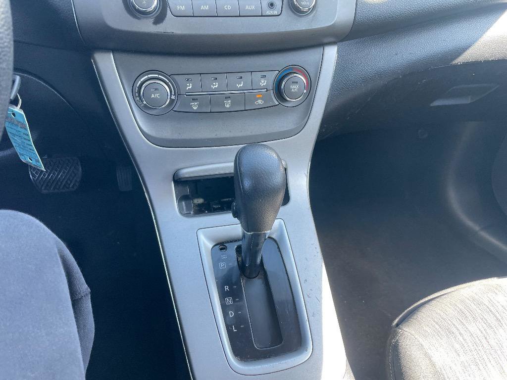 Used 2014 Nissan Sentra SV image 12