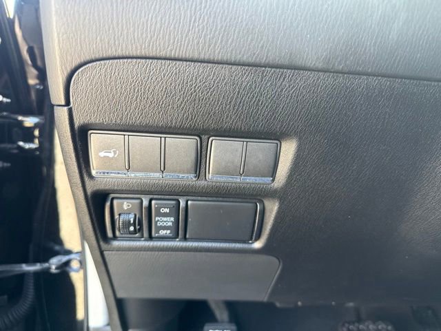 Used 2017 INFINITI QX80 4WD image 26