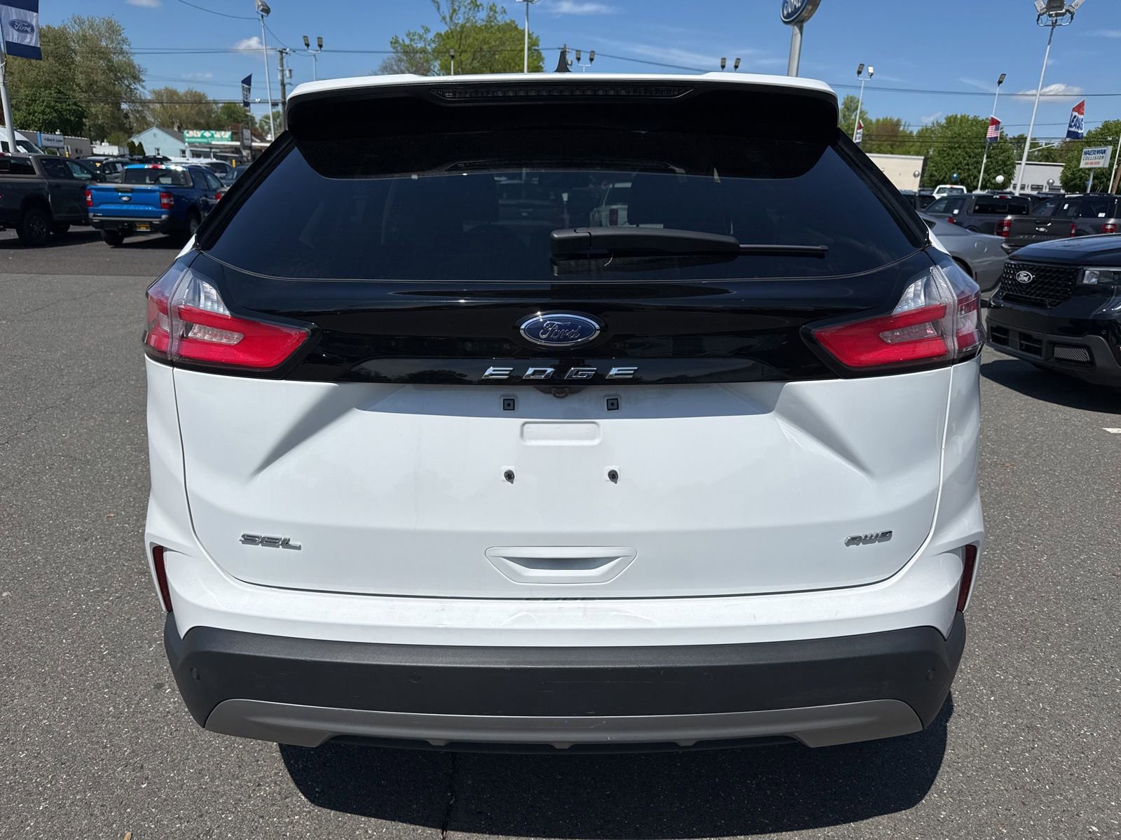 Used 2023 Ford Edge SEL w/ Convenience Package AWD/4WD image 15