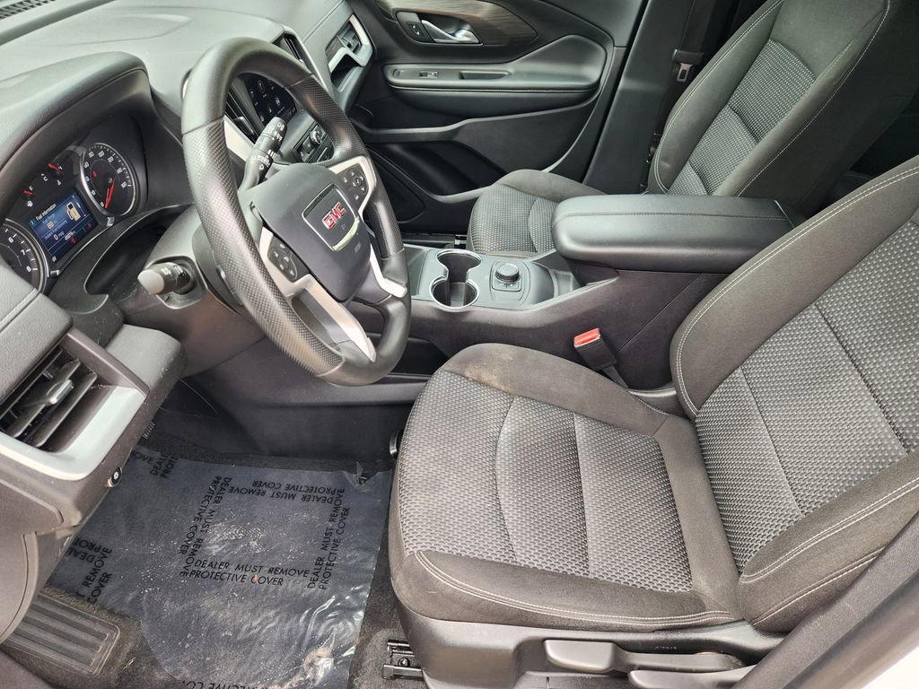 Used 2024 GMC Terrain SLE FWD image 12