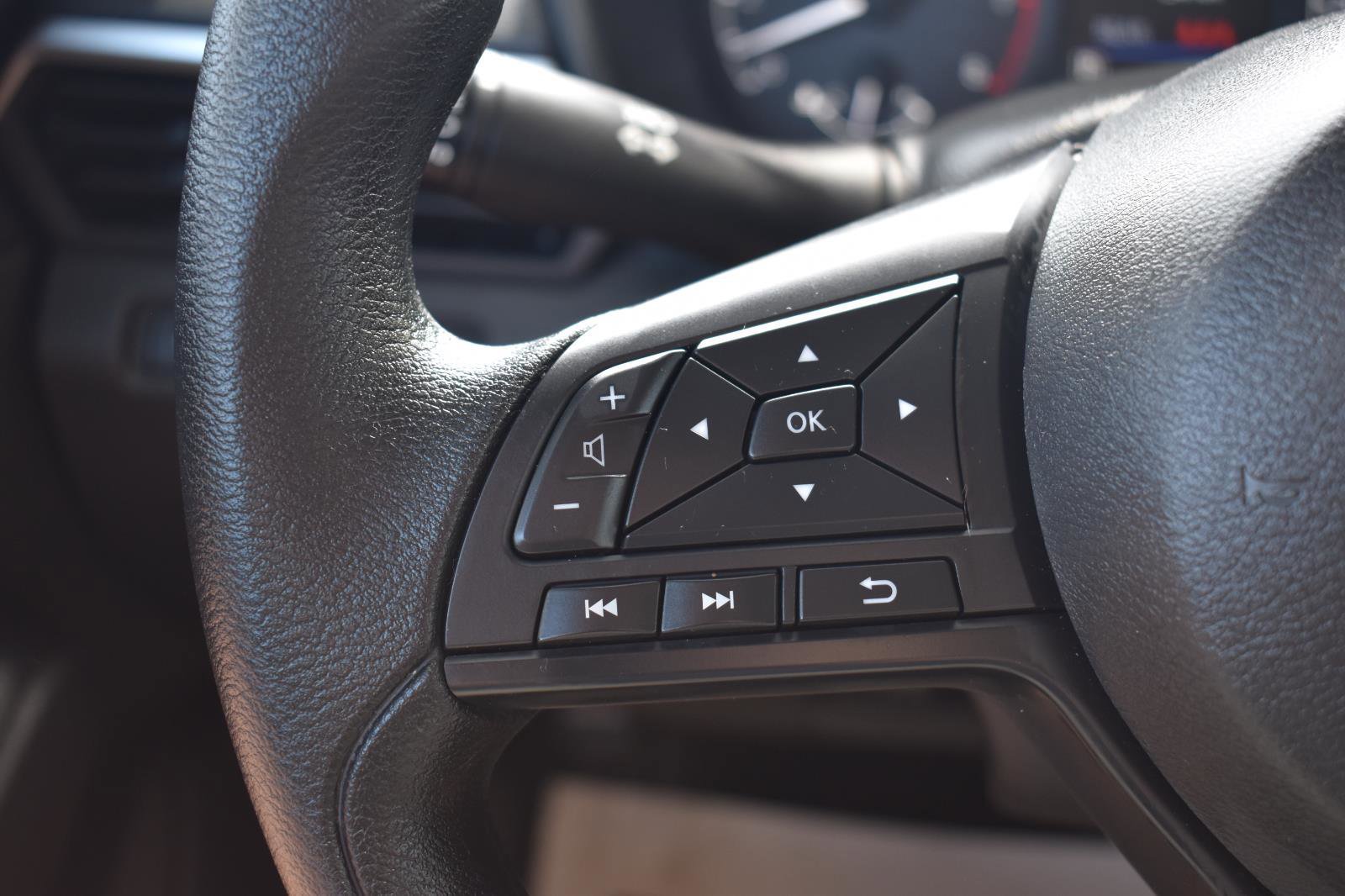 Used 2025 Nissan Altima 2.5 S image 29