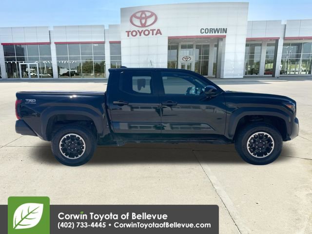 Used 2024 Toyota Tacoma TRD Off-Road AWD/4WD image 6
