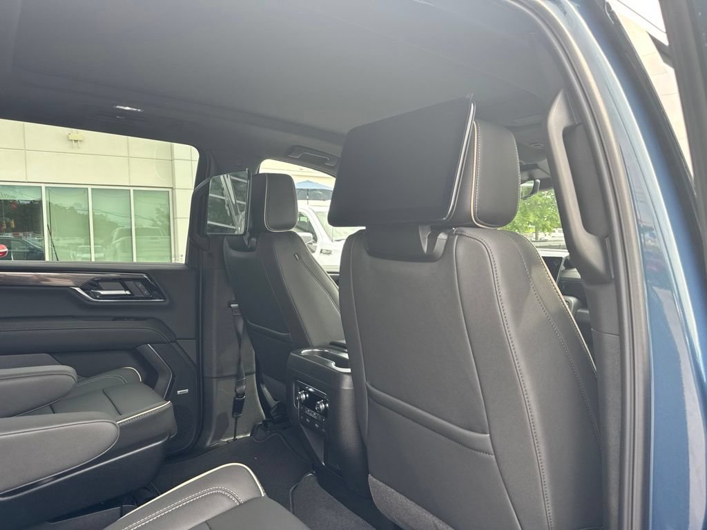 New 2026 GMC Yukon XL Elevation w/ Elevation Premium Package AWD/4WD image 27