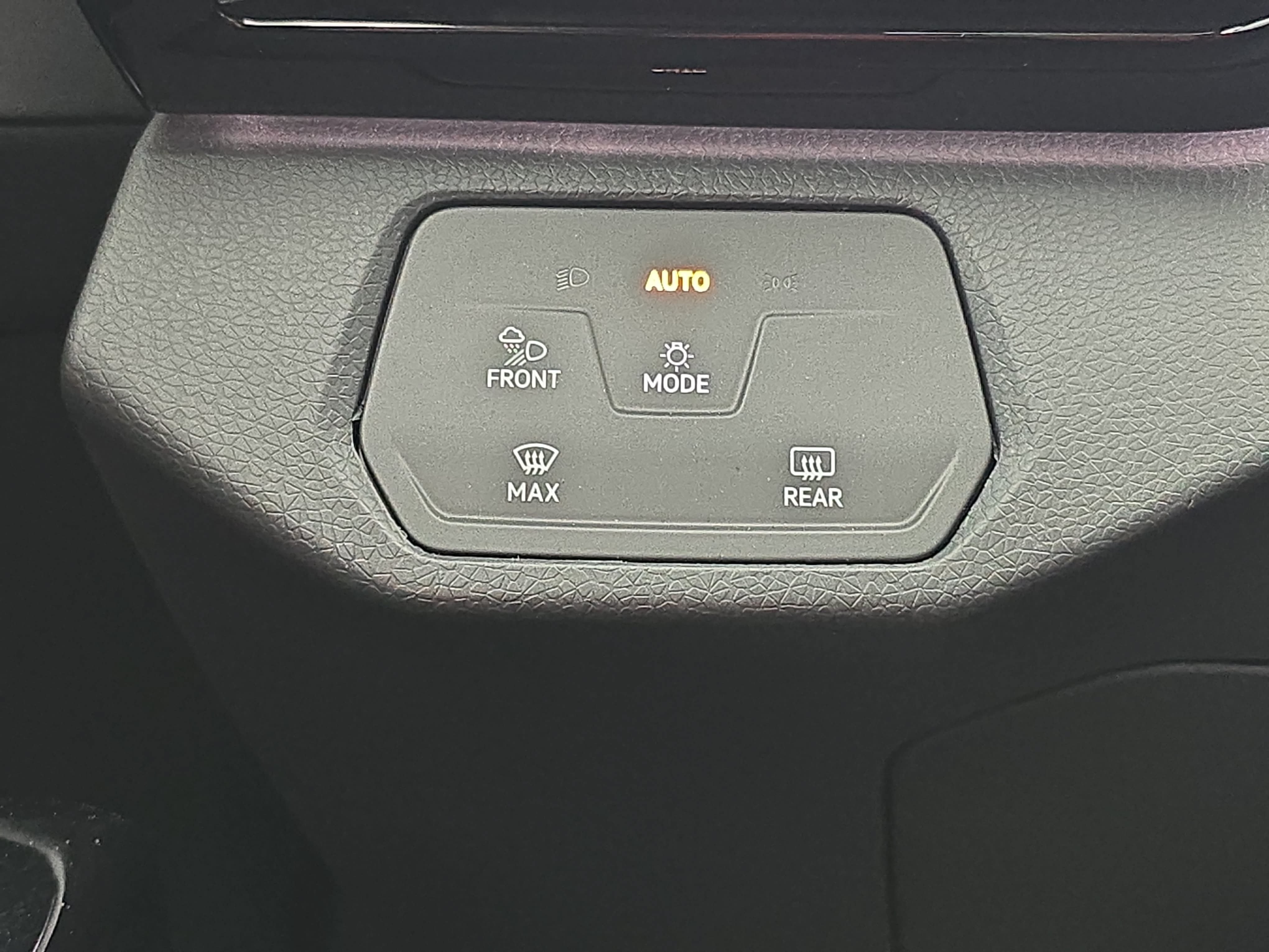Certified 2025 Volkswagen ID.4 Pro S RWD image 26