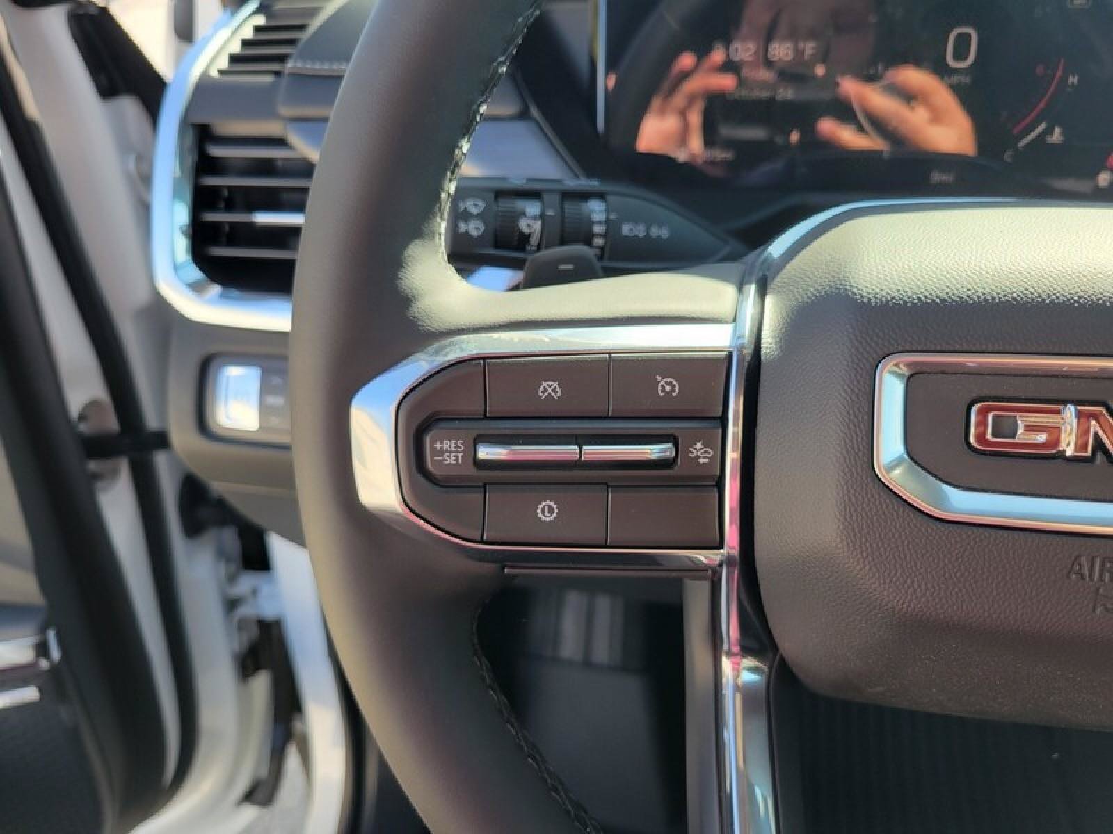 New 2026 GMC Acadia Elevation w/ Black Edition FWD image 19