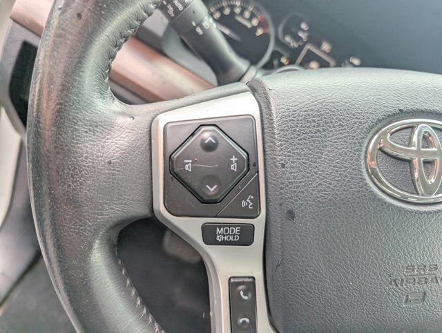 Used 2018 Toyota Tundra Limited w/ Limited Premium Package AWD/4WD image 17