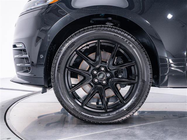 New 2026 Land Rover Range Rover Velar Dynamic SE image 10