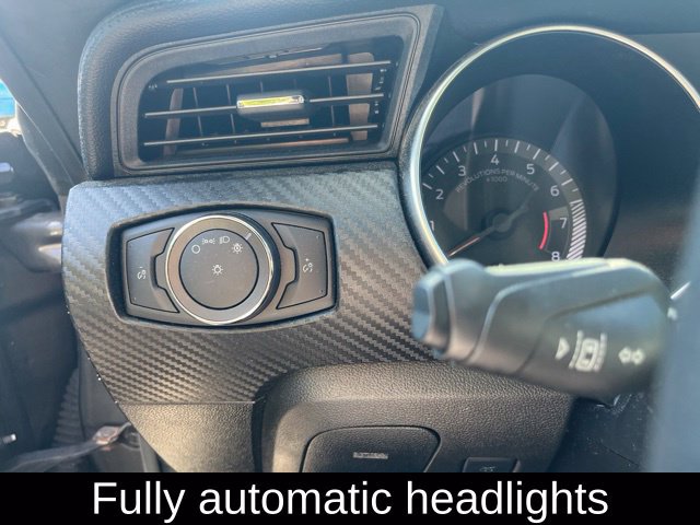 Used 2021 Ford Mustang Coupe RWD image 11