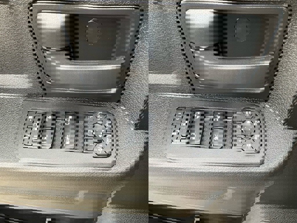 New 2025 RAM 2500 Tradesman image 18