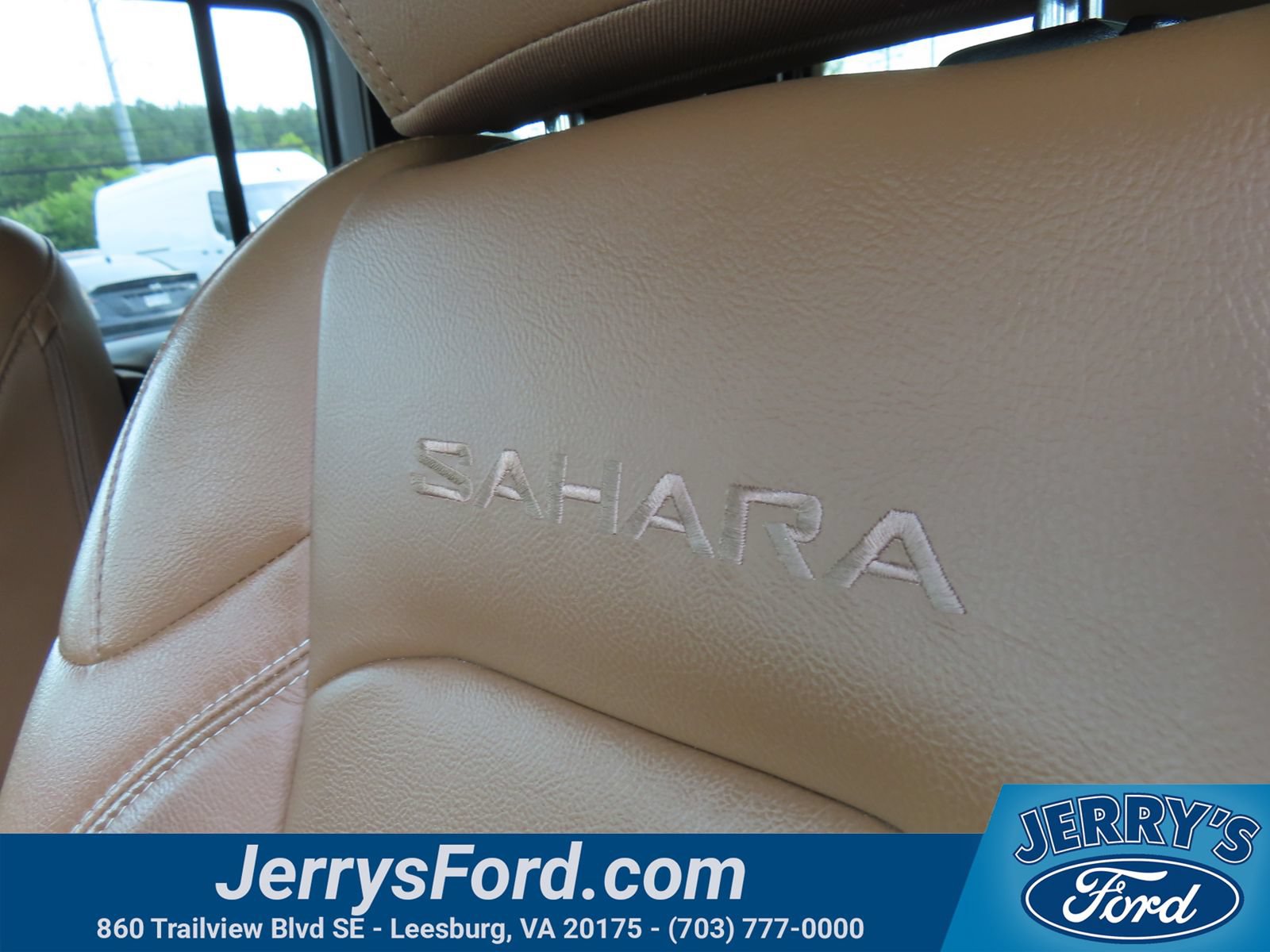 Used 2020 Jeep Wrangler Unlimited Sahara AWD/4WD image 31