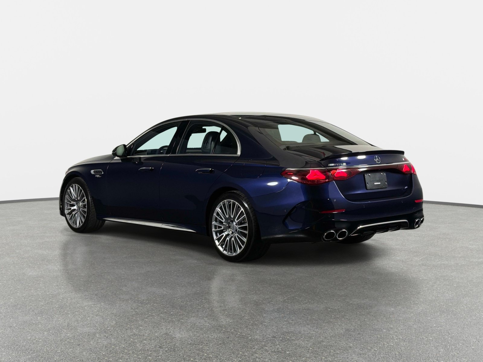Used 2025 Mercedes-Benz E 53 AMG e 4MATIC Sedan image 5