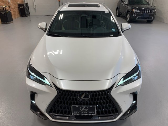 Used 2022 Lexus NX 350h AWD image 3