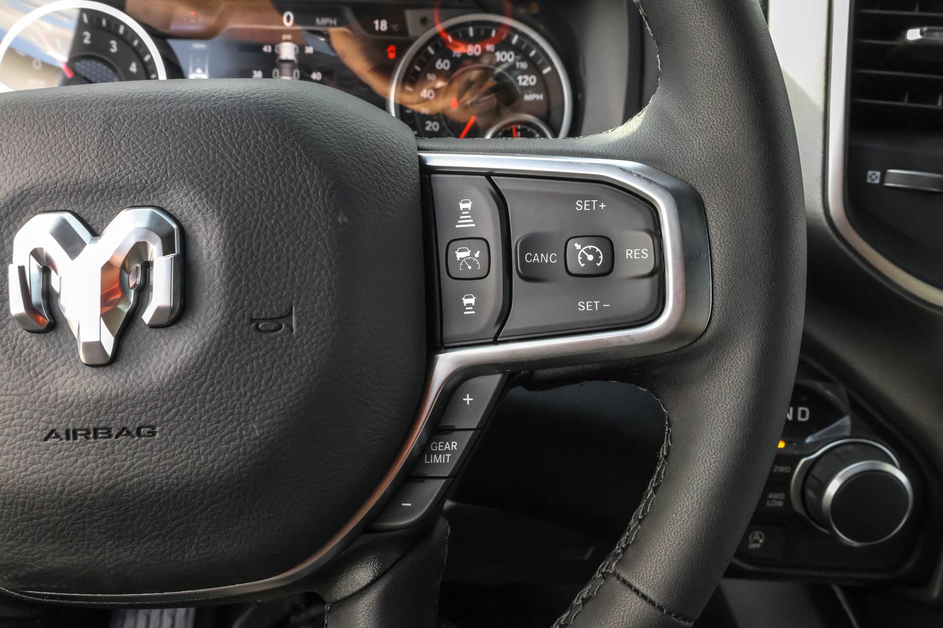 New 2026 RAM 1500 4x4 Crew Cab image 22
