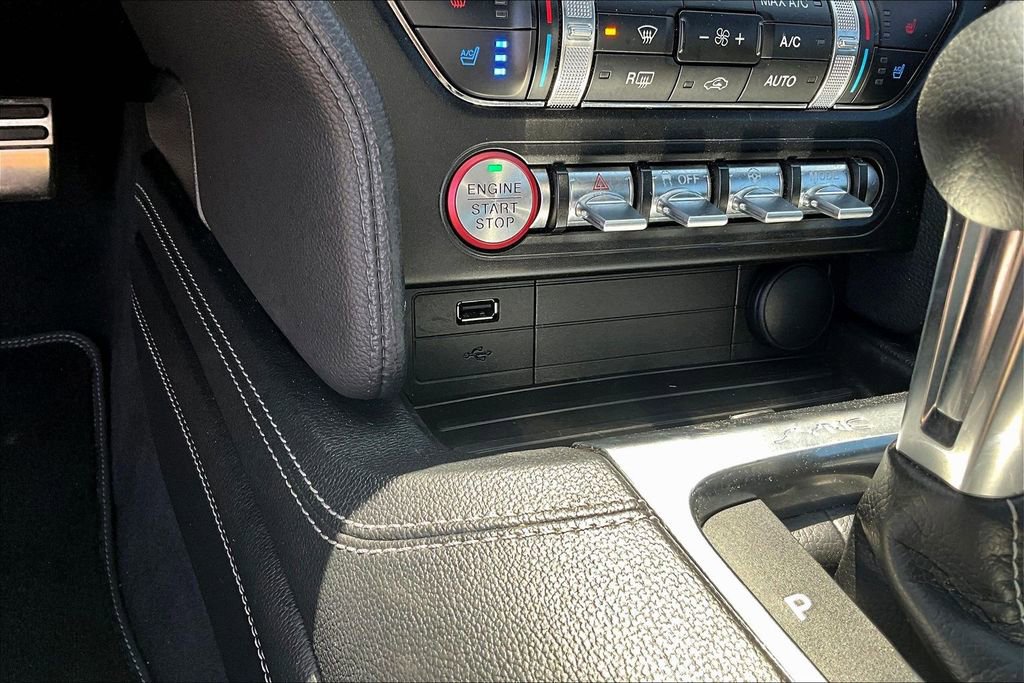 Used 2022 Ford Mustang GT Premium w/ Equipment Group 401A RWD image 16