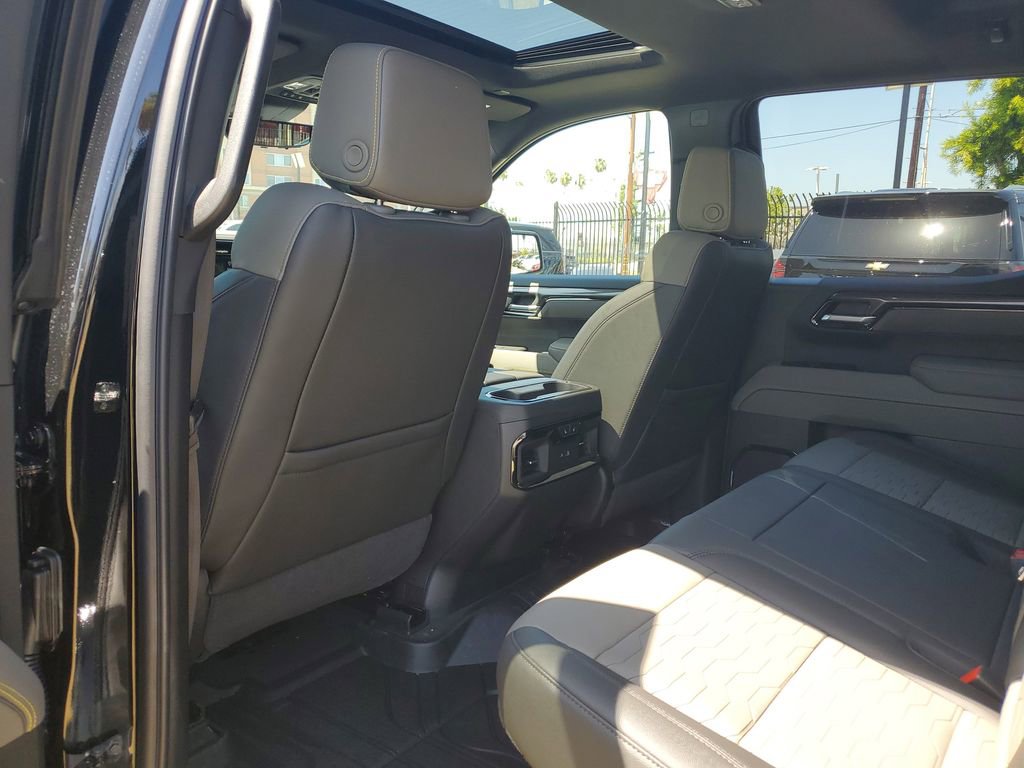 New 2026 Chevrolet Silverado 1500 ZR2 AWD/4WD image 15