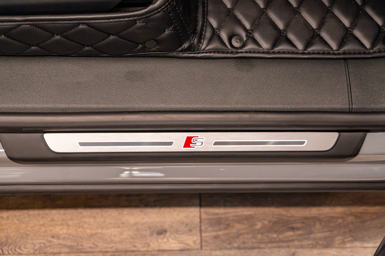 Used 2023 Audi SQ8 Prestige AWD/4WD image 55