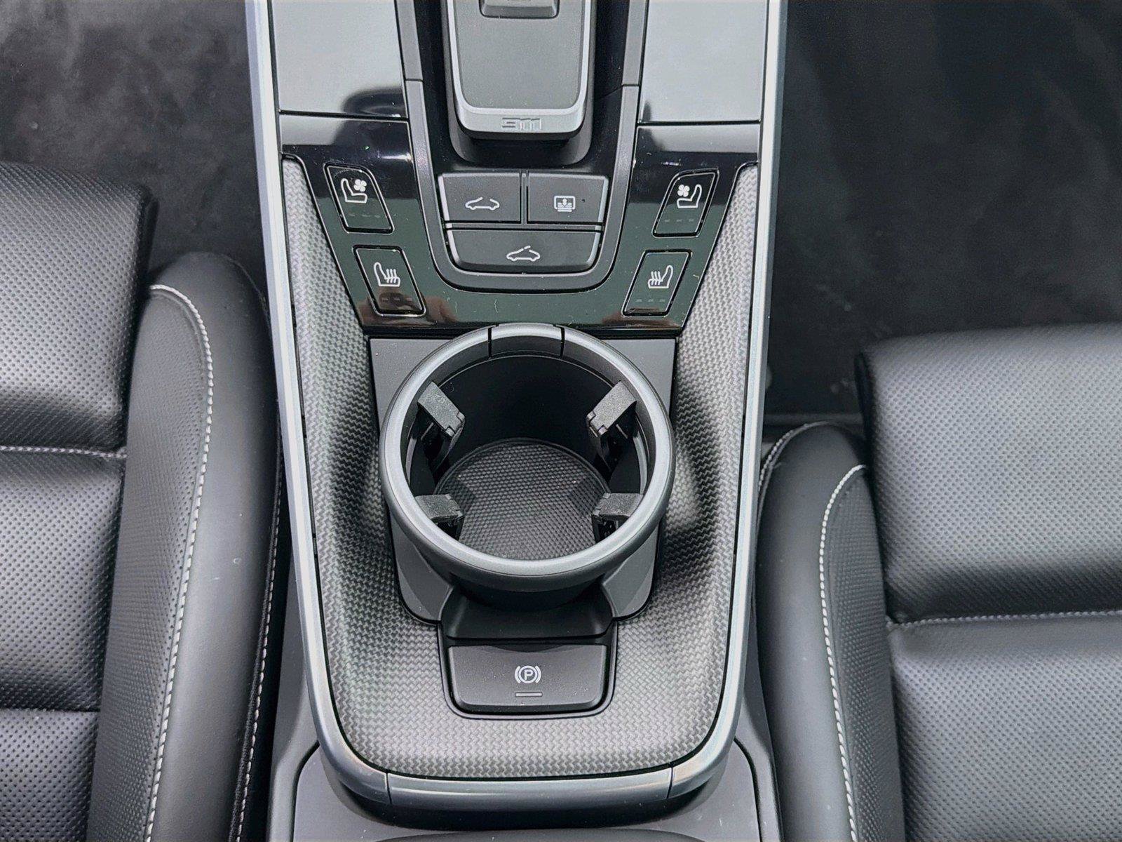 Certified 2022 Porsche 911 Turbo S AWD/4WD image 23