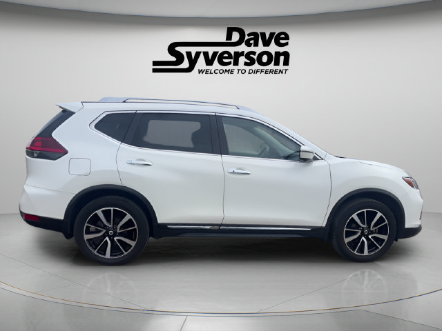Used 2018 Nissan Rogue SL w/ Premium Package AWD/4WD image 4