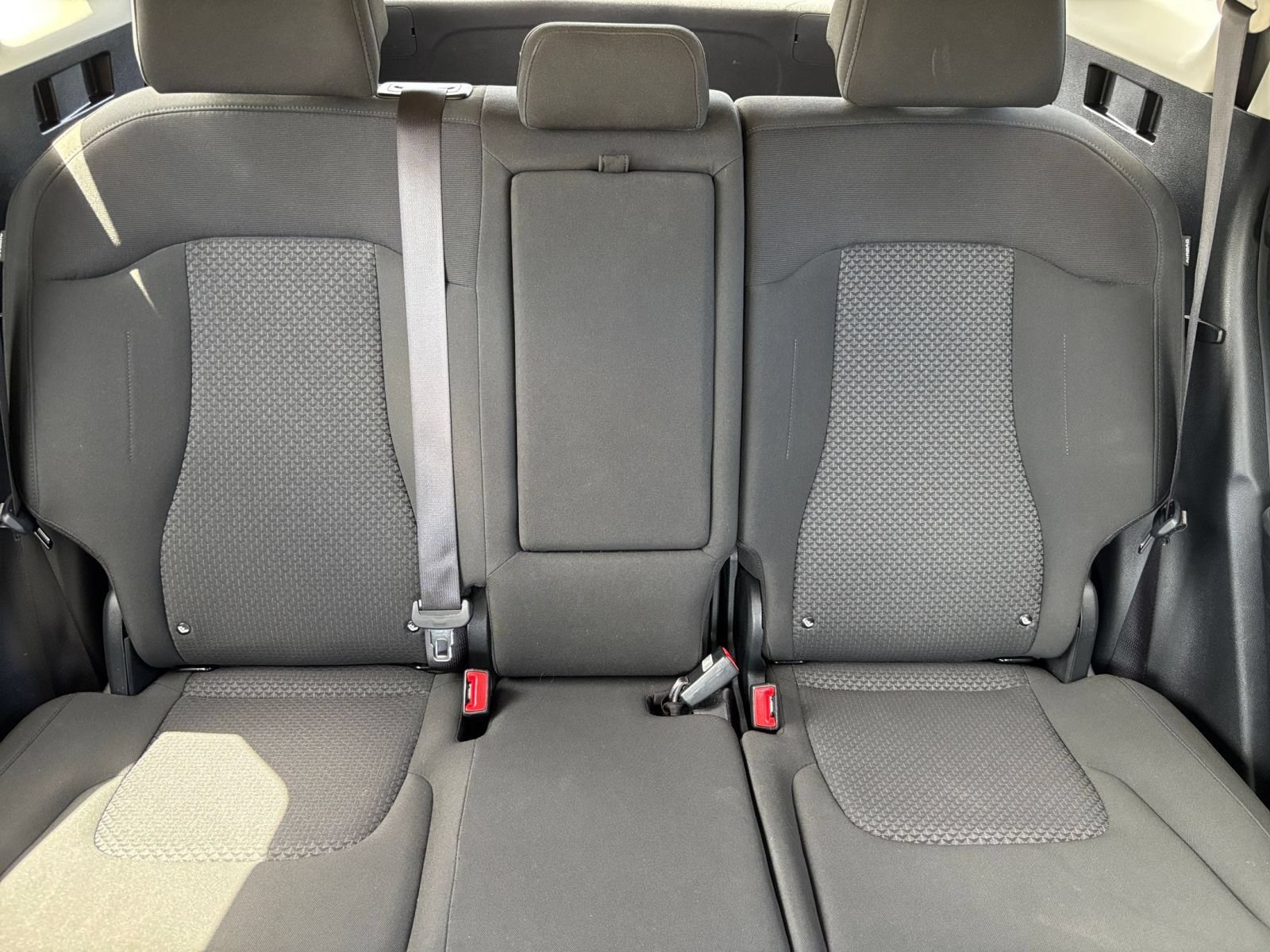 Used 2026 Kia Sportage LX FWD image 37