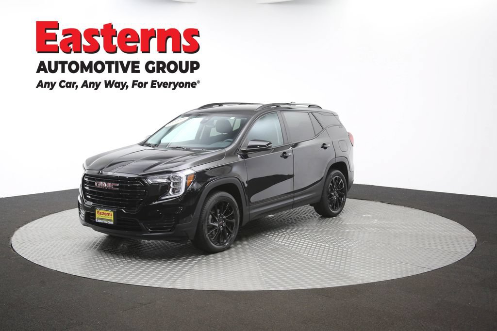 Used 2023 GMC Terrain SLE w/ Driver Convenience Package AWD/4WD image 56
