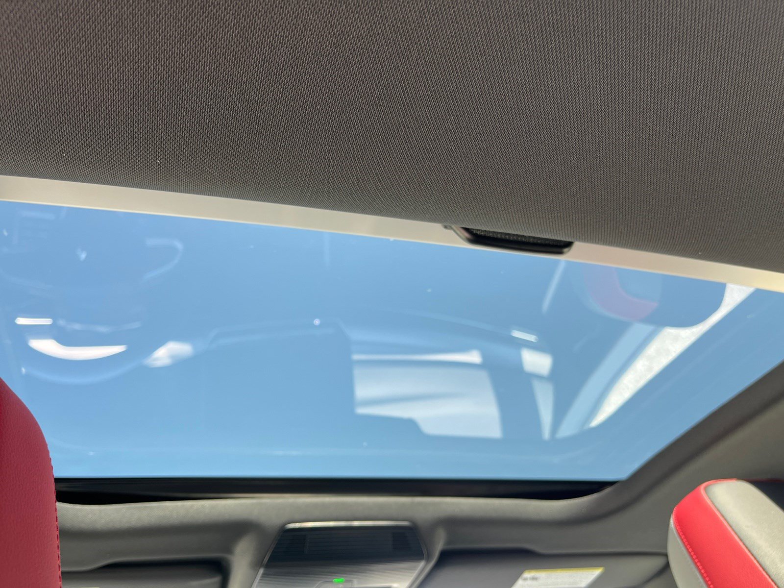 New 2025 Volkswagen GTI SE FWD image 16