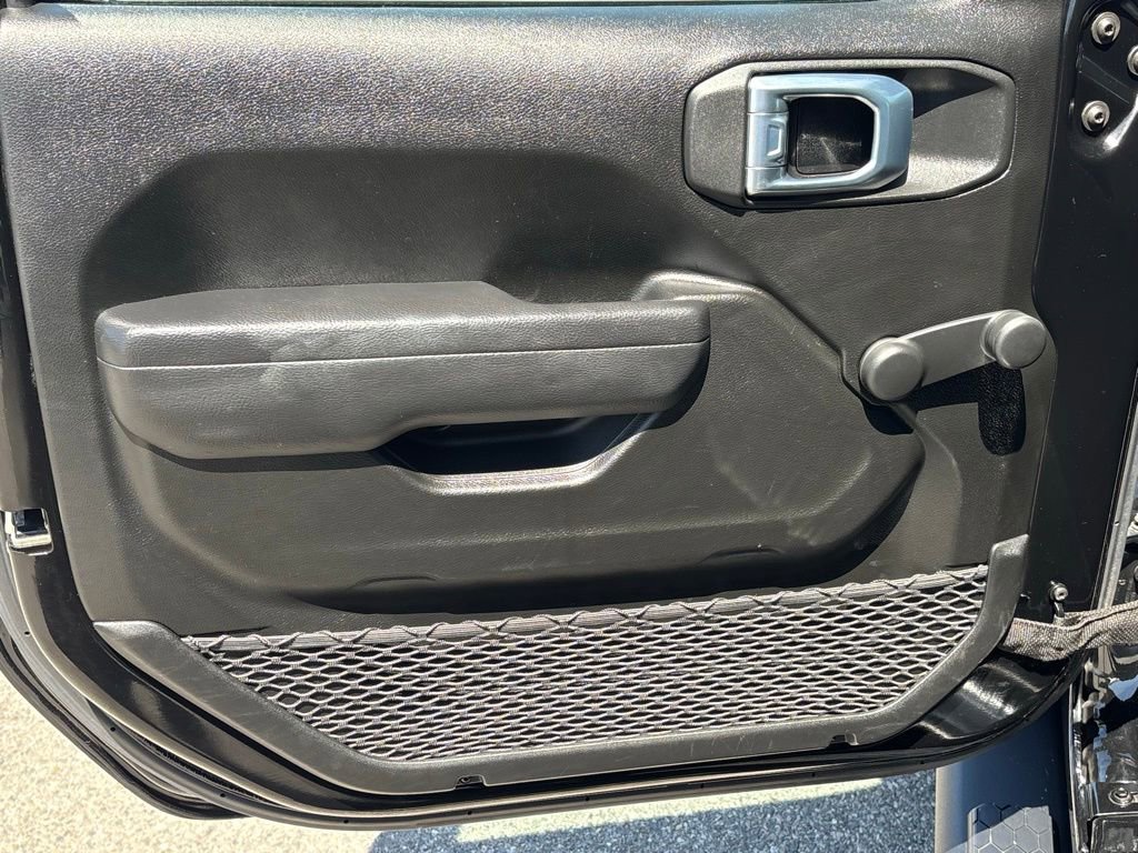 Used 2022 Jeep Wrangler Unlimited Sport image 12