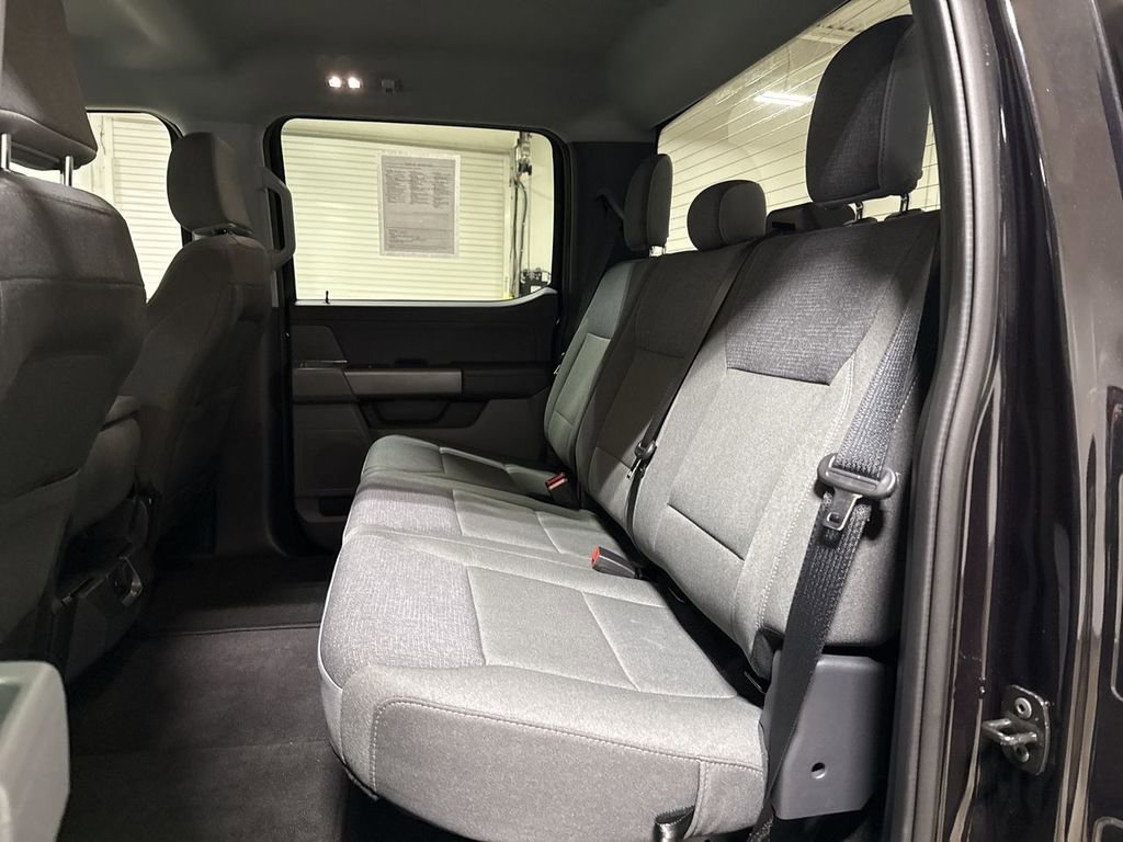 Used 2025 Ford F150 XLT w/ Equipment Group 301A Standard image 22