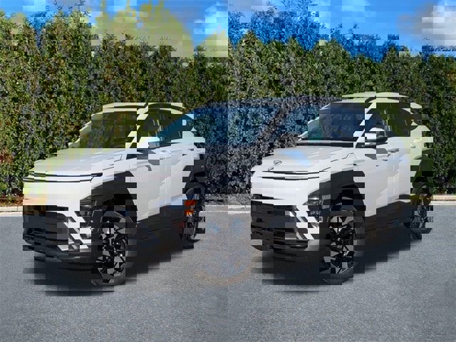 Certified 2025 Hyundai Kona SEL