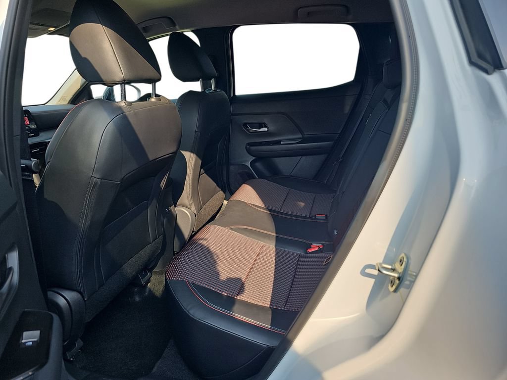 Used 2026 Nissan Kicks SR FWD image 14