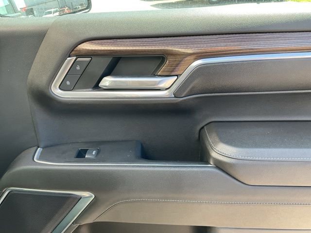 Used 2023 Chevrolet Silverado 1500 LT AWD/4WD image 25