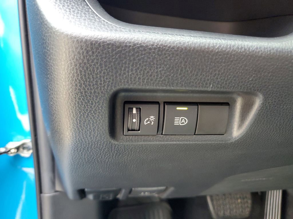 Used 2020 Toyota RAV4 LE w/ All Weather Liner Package FWD image 15