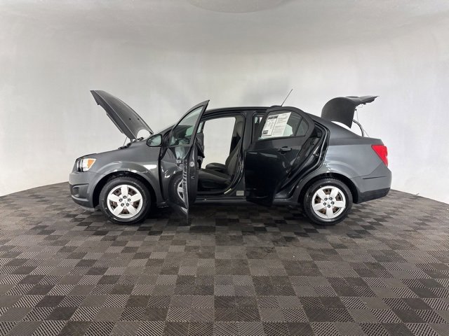 Used 2016 Chevrolet Sonic LS image 9