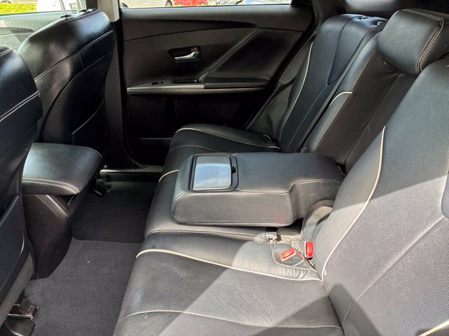 Used 2015 Toyota Venza XLE AWD/4WD image 16