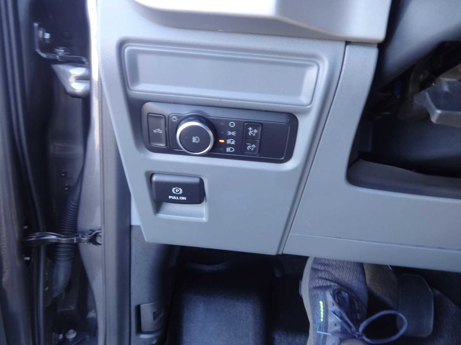 Used 2021 Ford F150 XLT w/ Equipment Group 301A Mid image 17