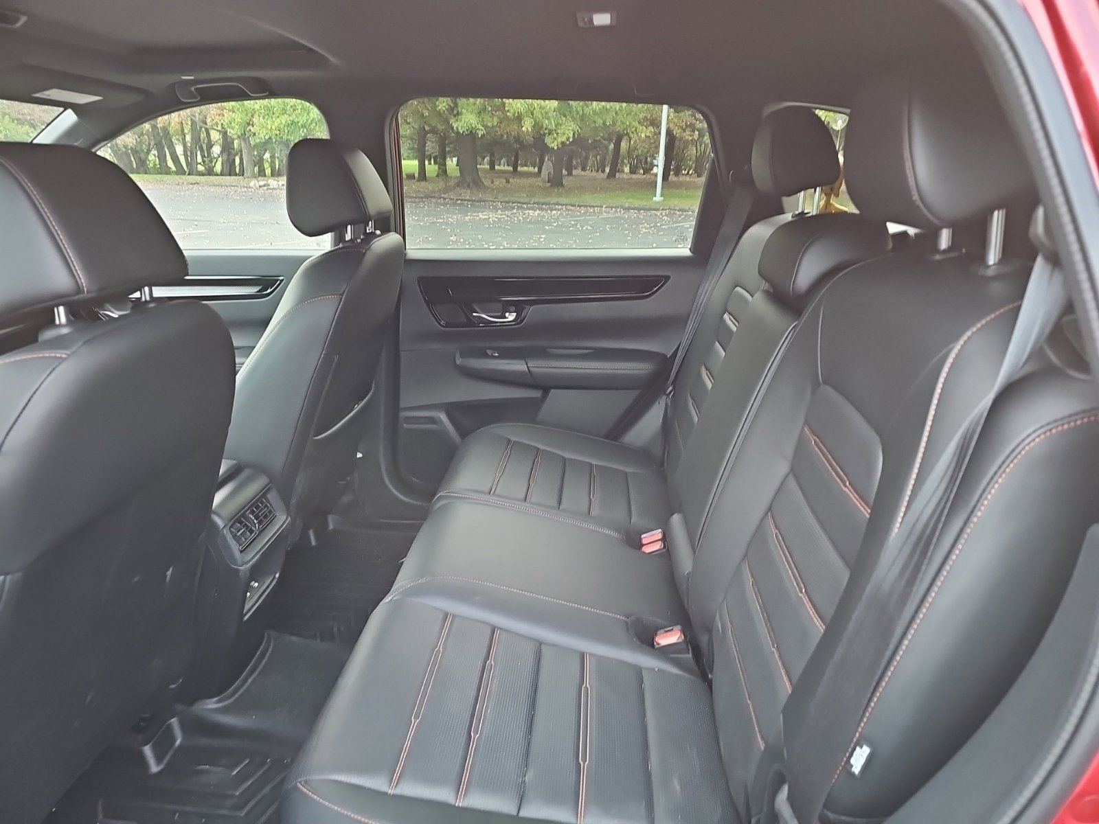 Used 2025 Honda CR-V Sport Touring image 17