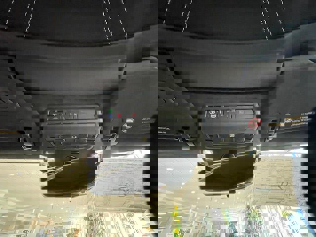 New 2024 Chevrolet Corvette Stingray Premium Cpe w/ Body-Color Dual Roof Package image 20