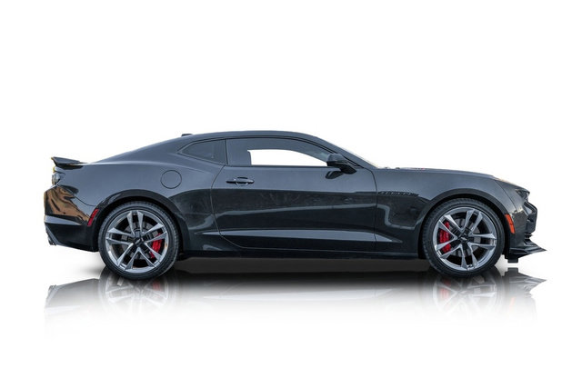 Used 2024 Chevrolet Camaro SS image 2