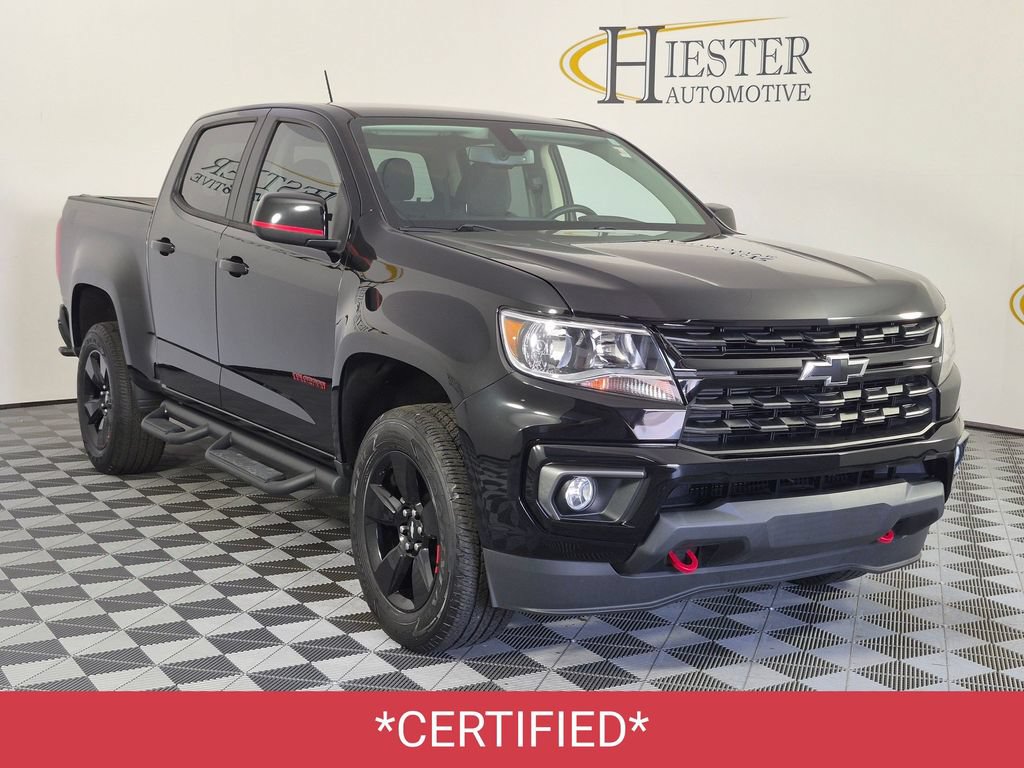 Used 2022 Chevrolet Colorado LT w/ Redline Special Edition RWD image 2