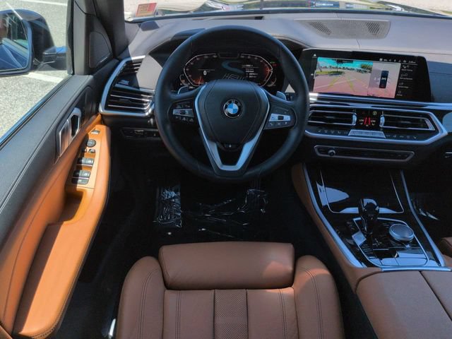 Used 2021 BMW X5 sDrive40i w/ Premium Package RWD image 16