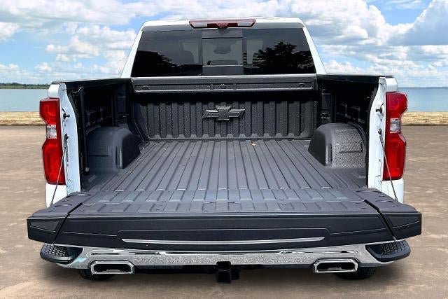 Used 2026 Chevrolet Silverado 1500 LTZ w/ LTZ Premium Package AWD/4WD image 7