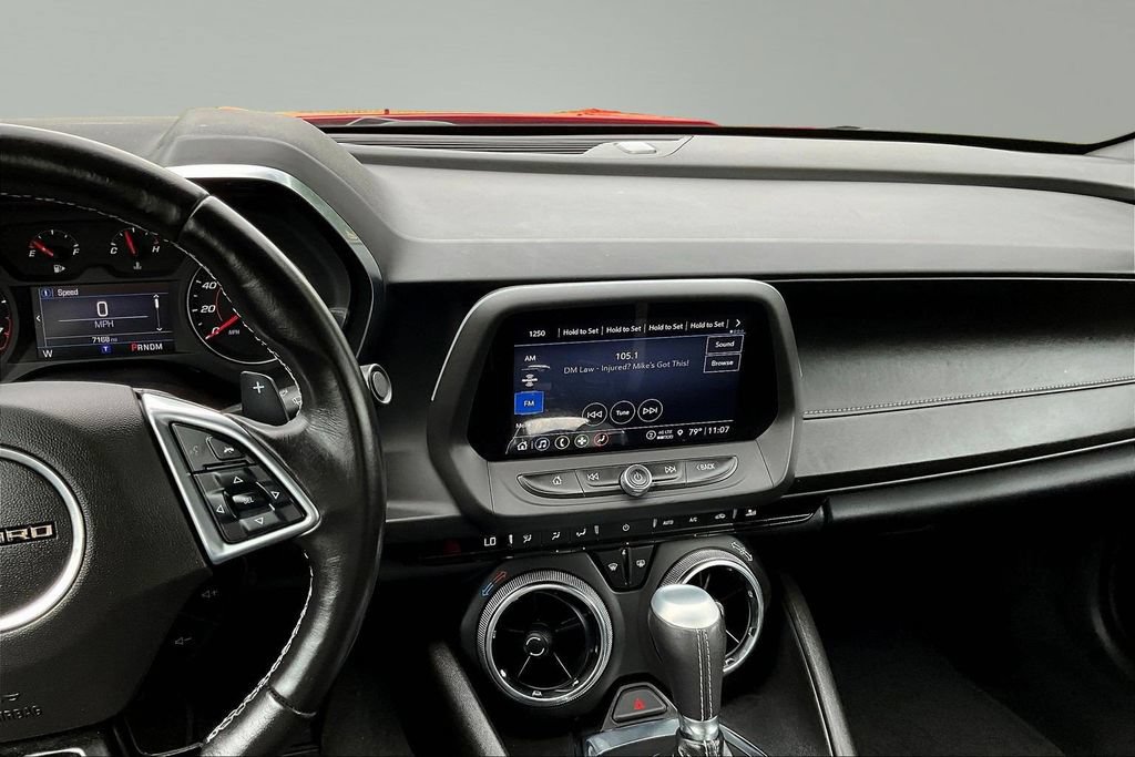 Used 2022 Chevrolet Camaro LT w/ Technology Package RWD image 9