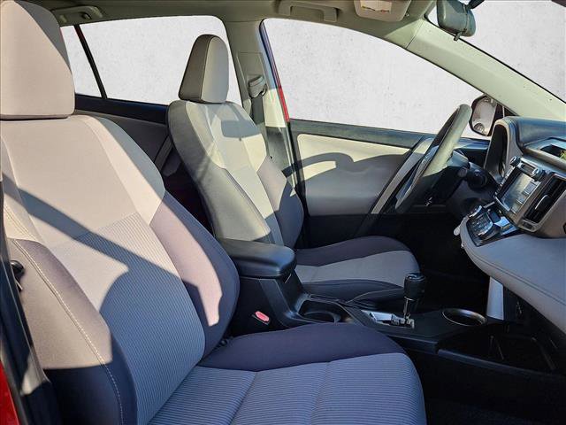 Used 2014 Toyota RAV4 XLE image 22